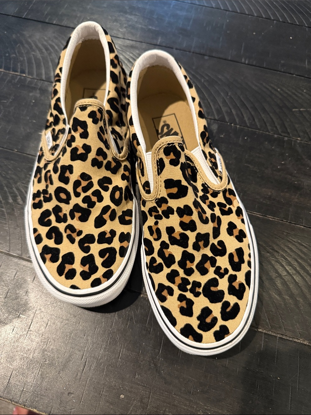 Vans Kids Slip-On Sneakers in Leopard Print Tan and Black - Picture 4 of 5